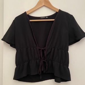 BooHoo Black Tie Front Short Sleeve Top Size S